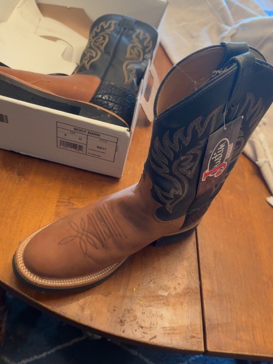Justin cowboy boots